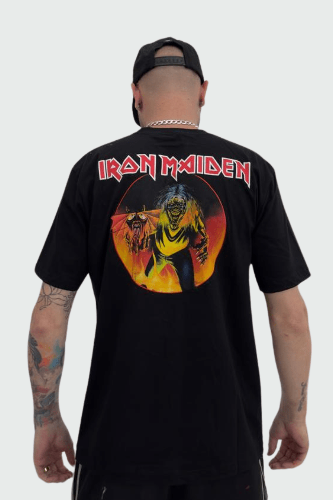 Camiseta Manga Curta Iron Maiden Run To The Hills