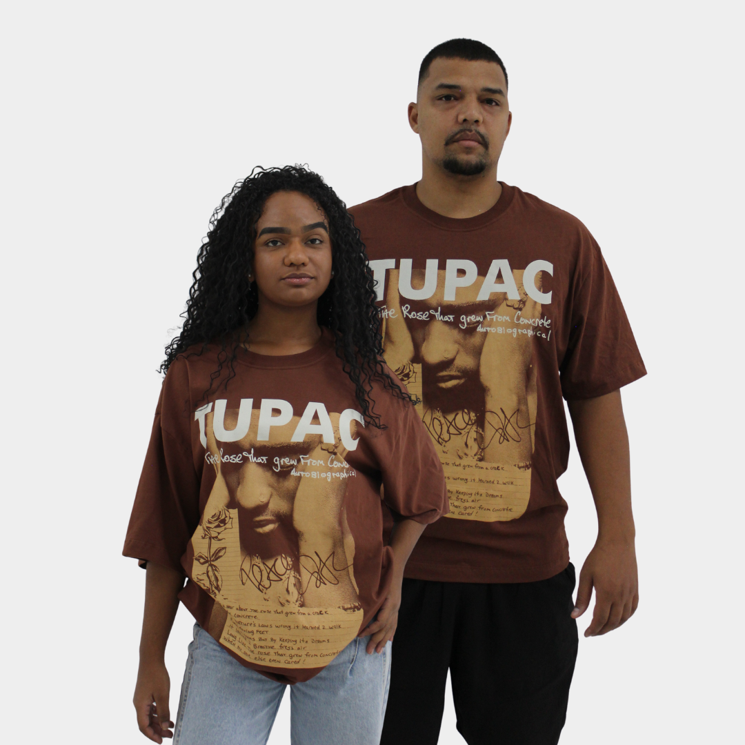 Camiseta Oversized Tupac The Rose That Grew From Concrete