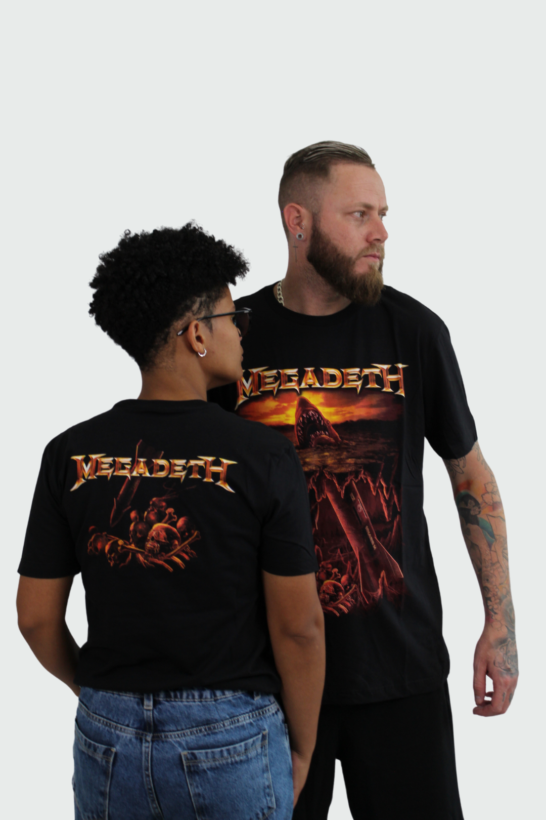 Camiseta Manga Curta Megadeth Shark Nukes