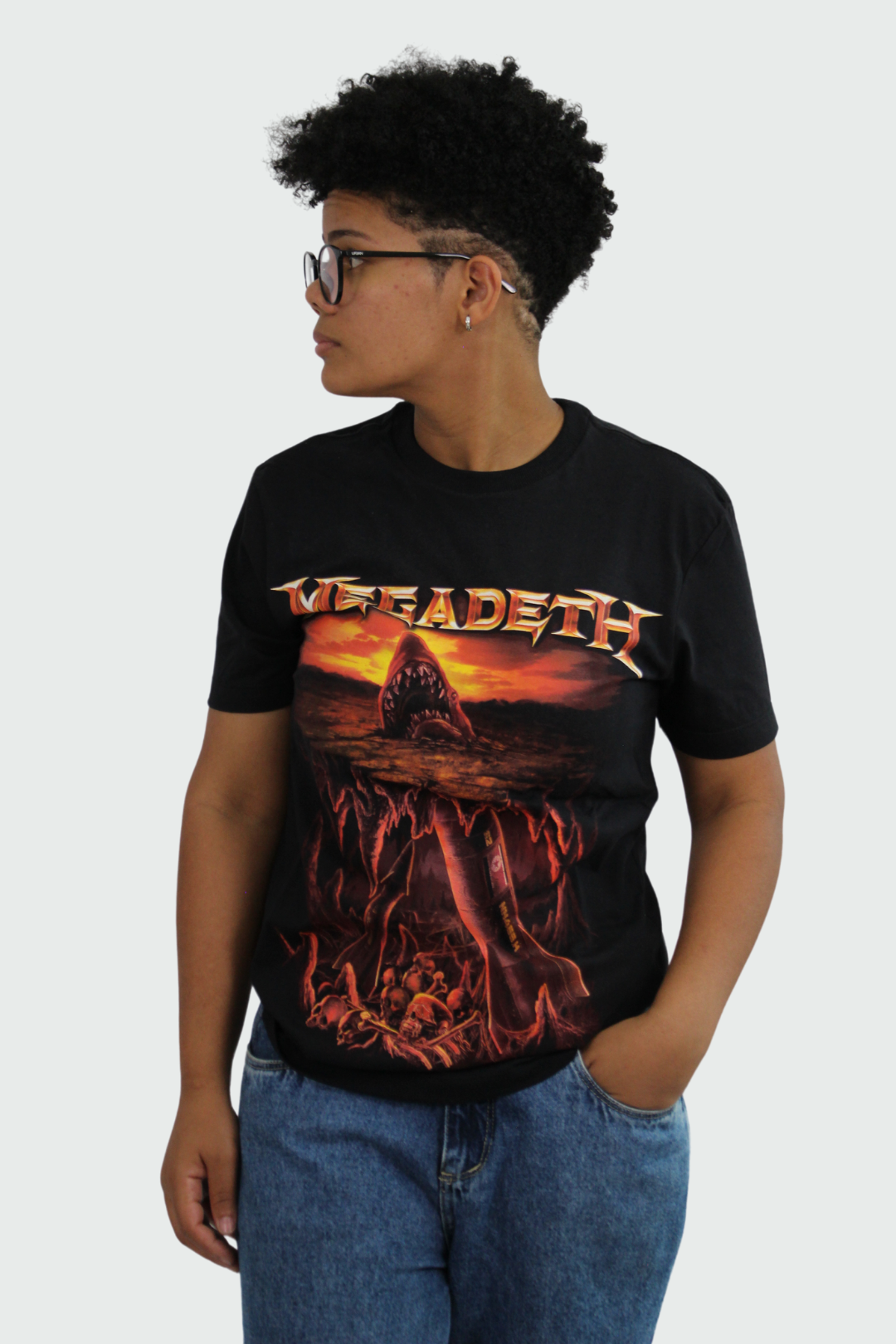 Camiseta Manga Curta Megadeth Shark Nukes