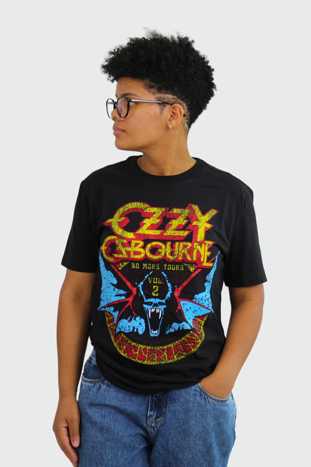 Camiseta Manga Curta Ozzy Osbourne Bat Circle