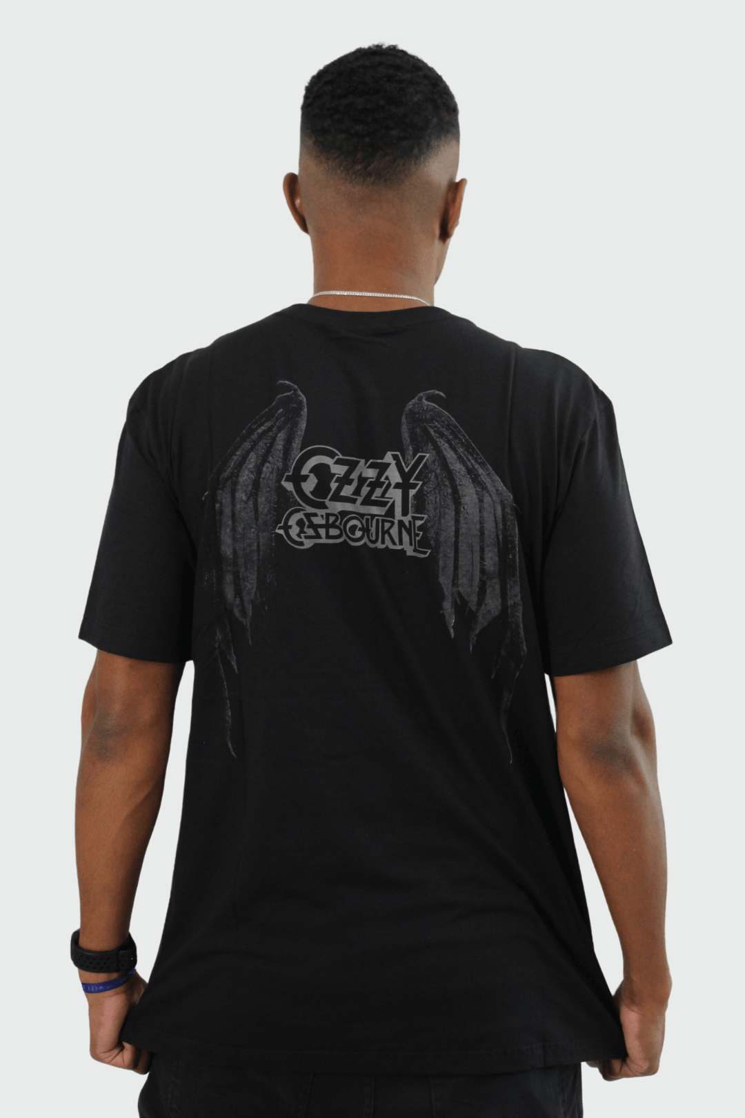 Camiseta Manga Curta Ozzy Osbourne Ordinary Man – Consulado do Rock
