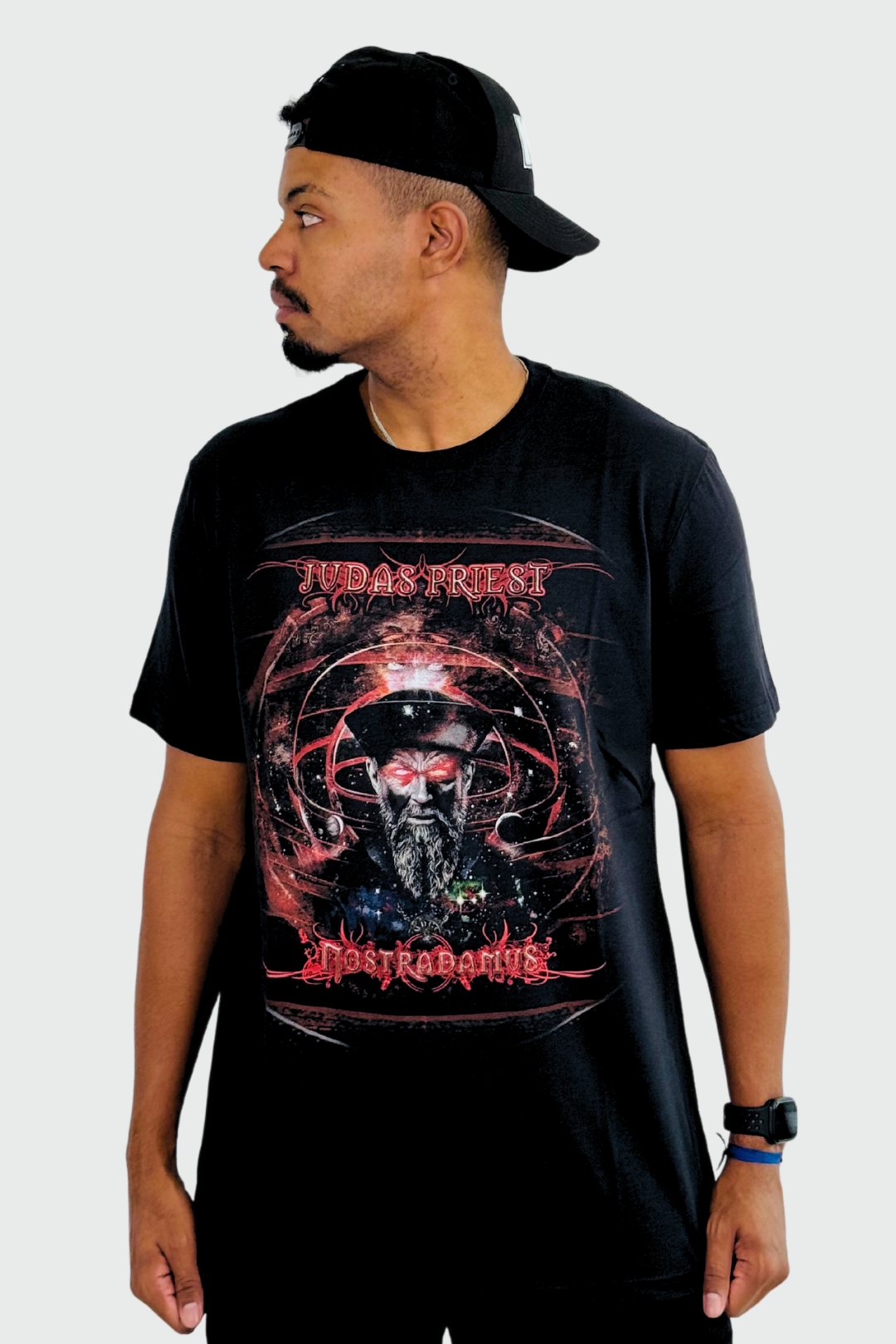 Camiseta Manga Curta Judas Priest Nostradamus