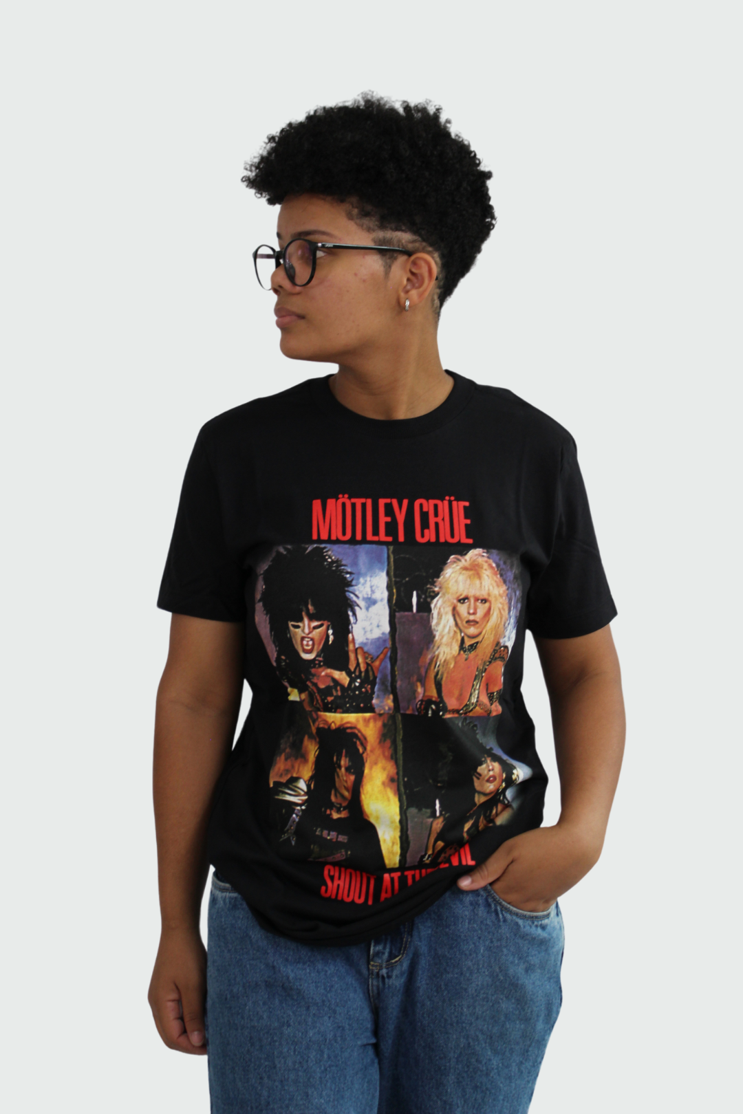 Camiseta Manga Curta Mötley Crüe Shout At The Devil