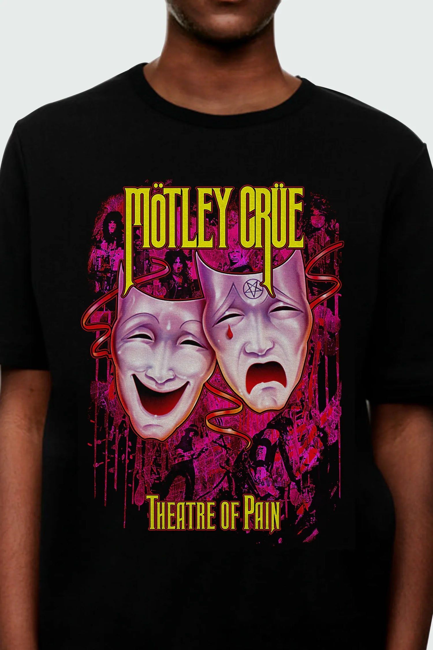 Camiseta Manga Curta Mötley Crüe Theatre Of Pain