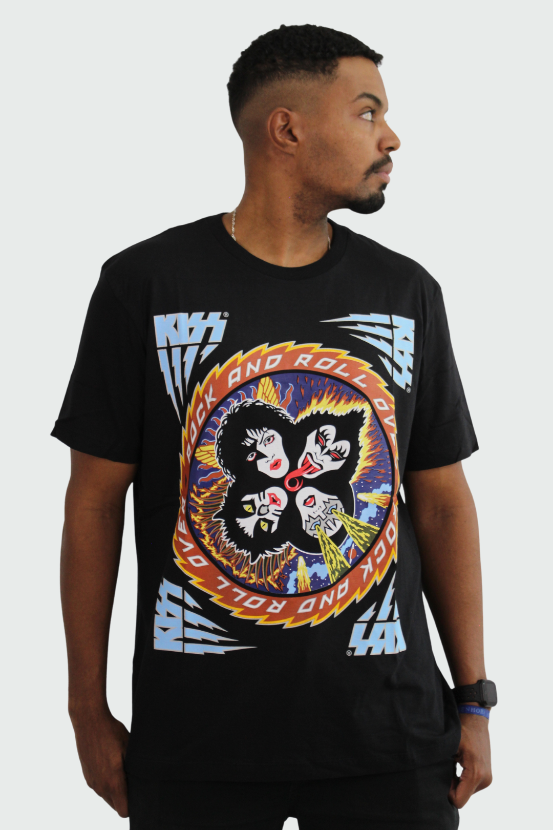 Camiseta Manga Curta Kiss Rock And Roll Over