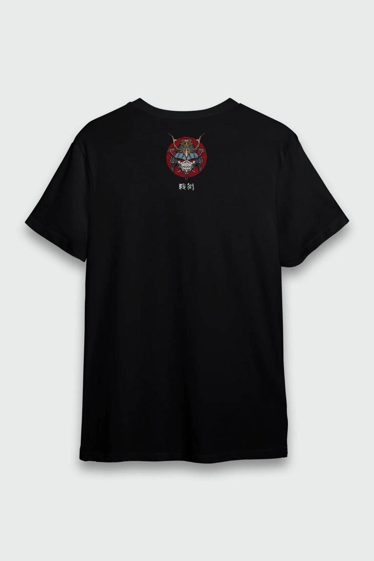 Camiseta Manga Curta Iron Maiden Senjutsu Flag