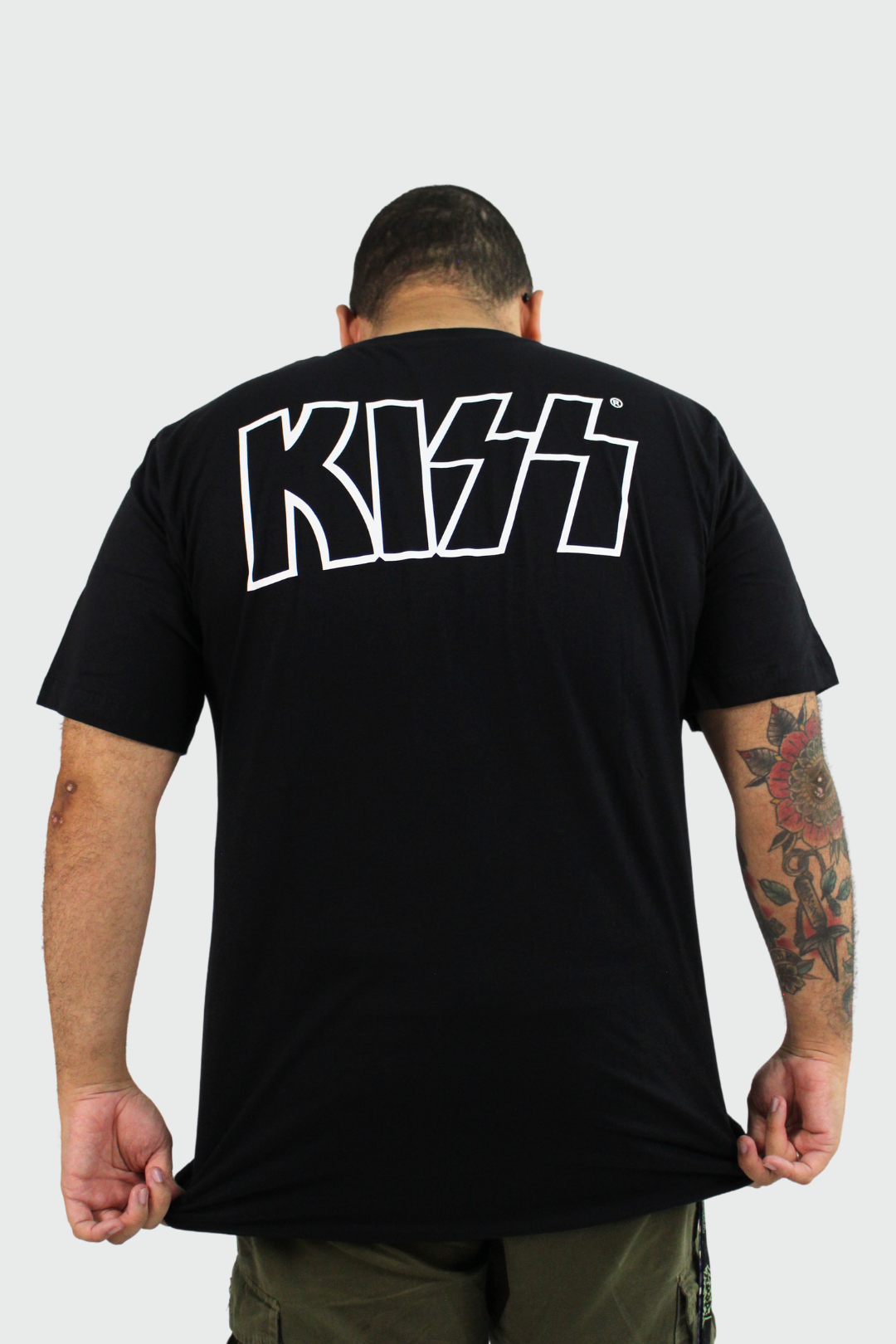 Camiseta Manga Curta Kiss Simmons