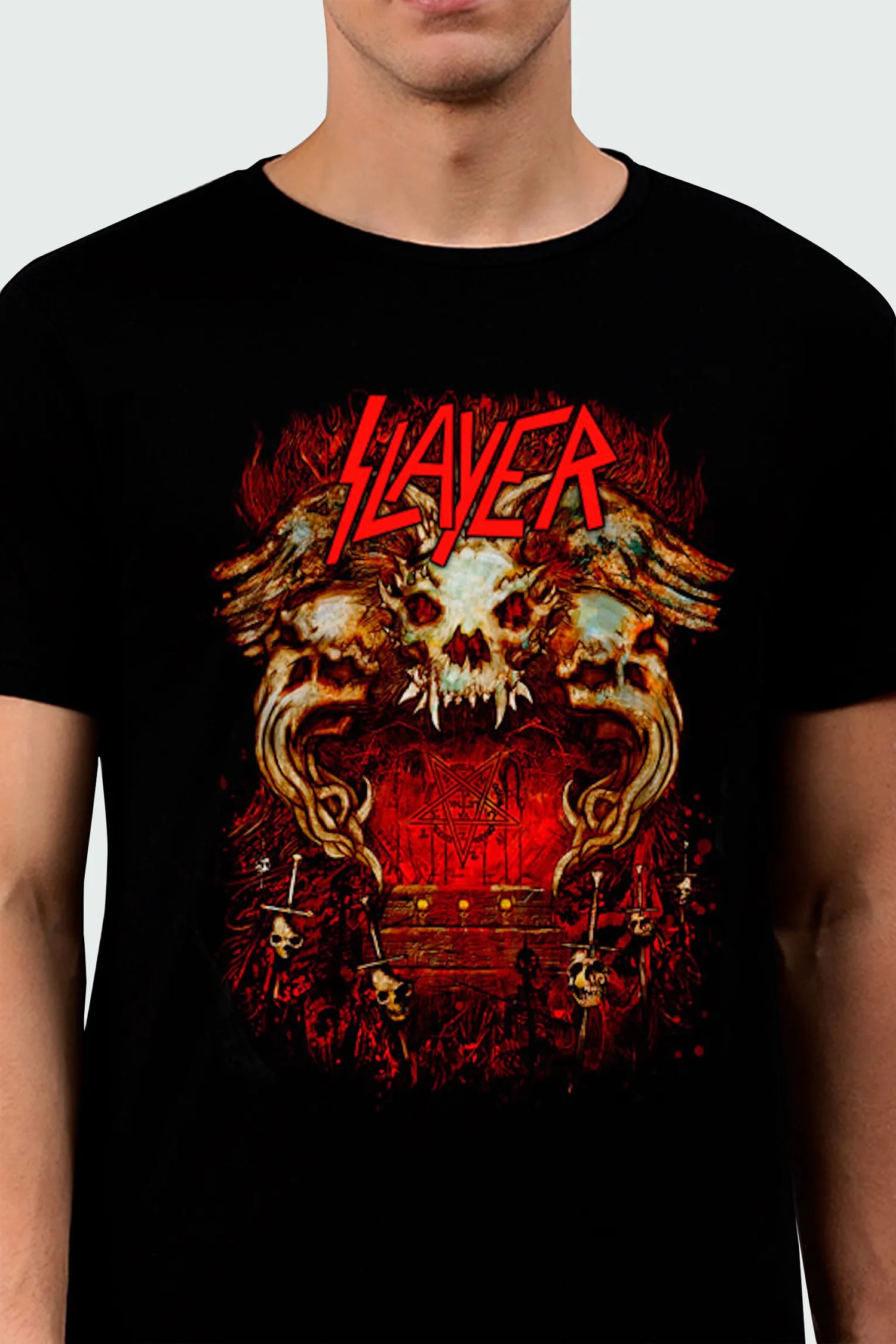 Camiseta Manga Curta Slayer Golden Evil