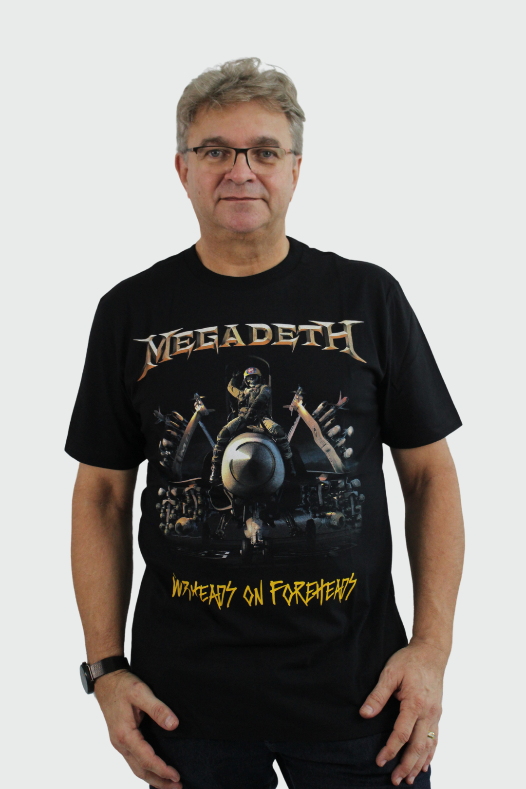 Camiseta Manga Curta Megadeth Warheads On Foreheads