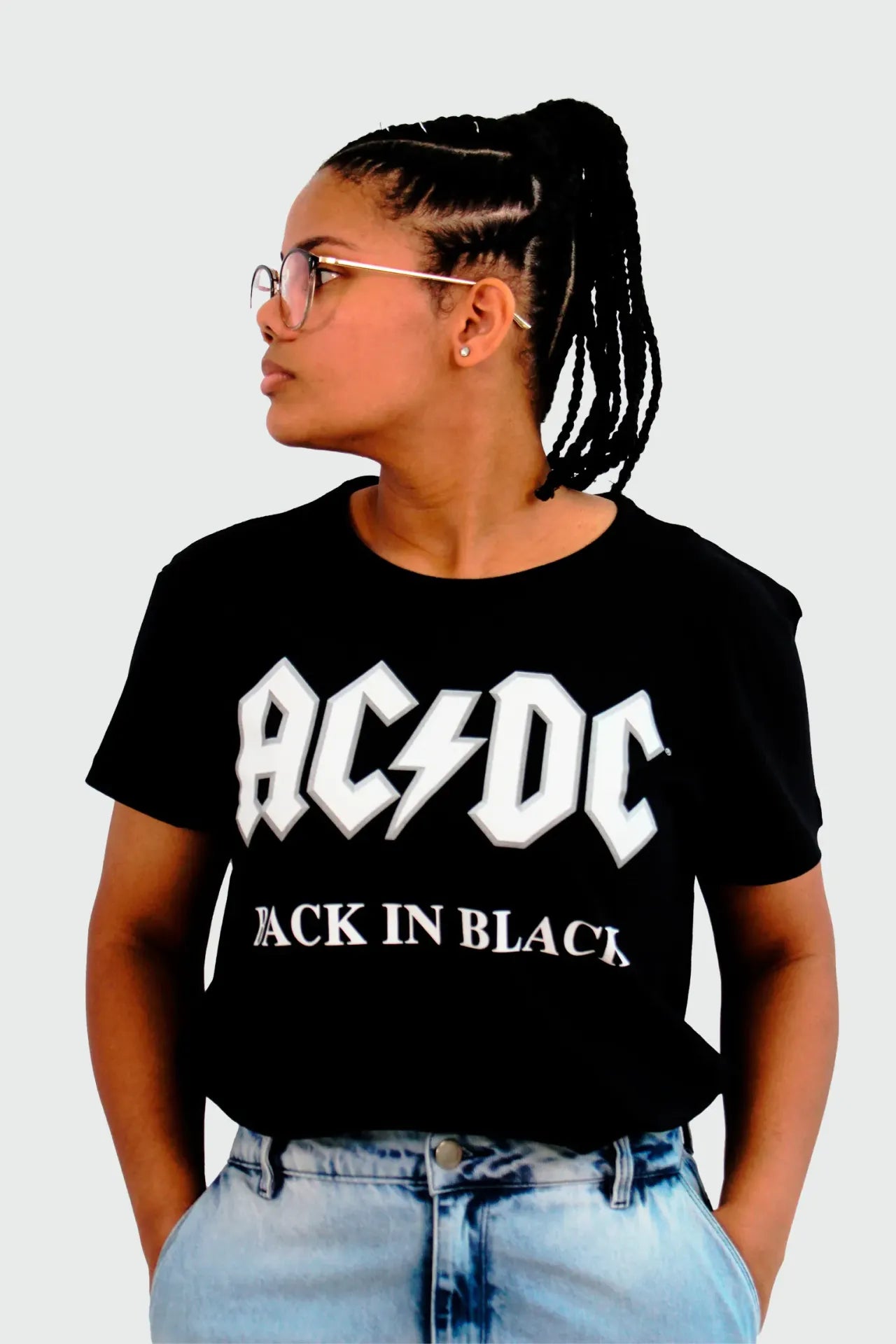 Camiseta Manga Curta Feminina AC/DC Back In Black