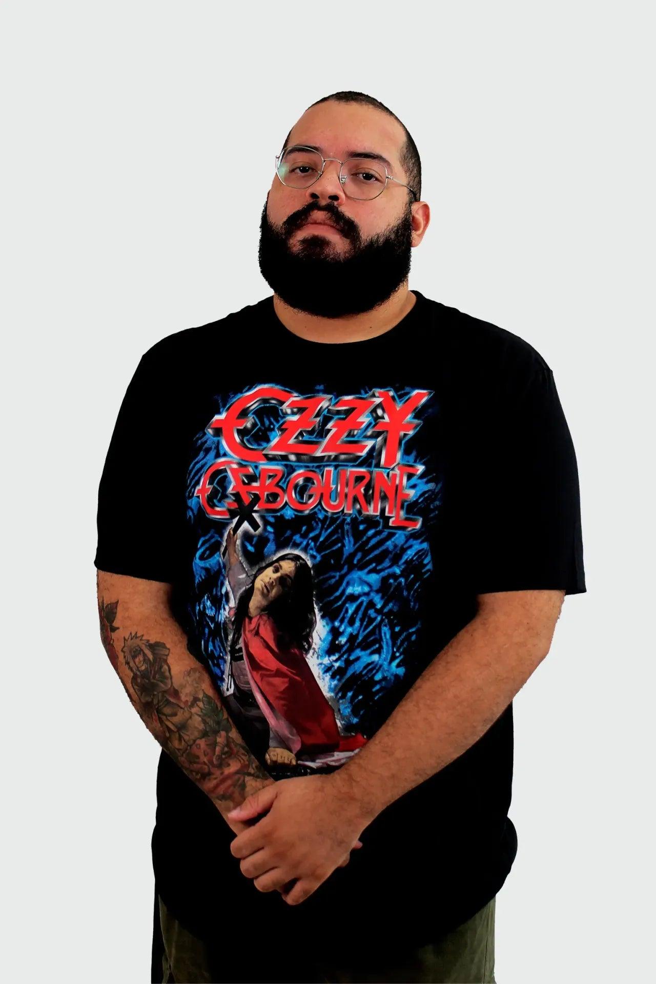 BIBLE OF OZZ /OZZY OSBOURNE/Tシャツ Camiseta Manga Curta Ozzy Osbourne Blizzard Of Ozz – Consulado do Rock