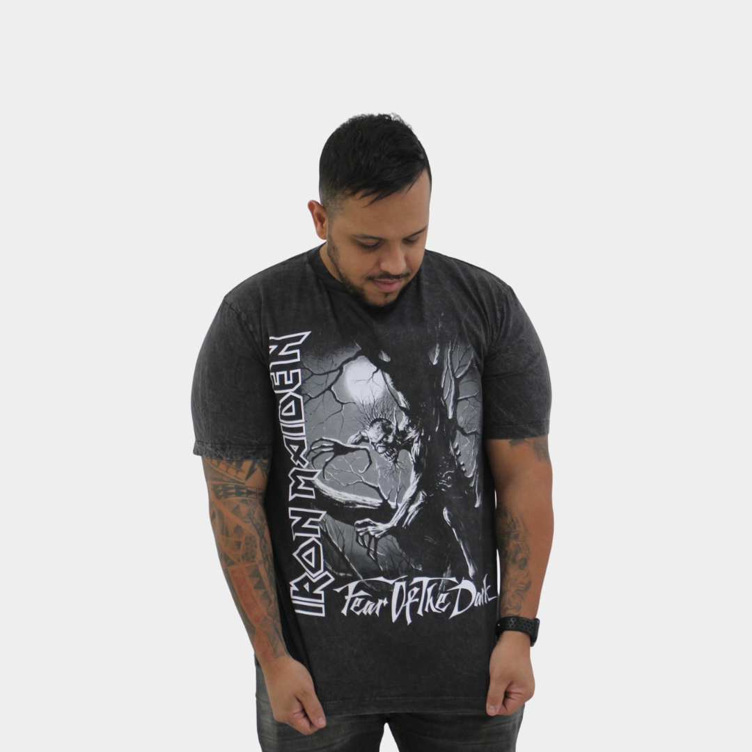 Camiseta Iron Maiden Fear of the Dark Estonada Preta
